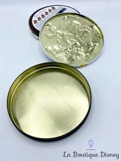 Ensemble Boites Métal Mickey Et Ses Amis Disney Rond Chocolats Pralinés Rétro Vintage 8 Ensemble Boites Métal Mickey Et Ses Amis Disney Rond Chocolats Pralinés Rétro Vintage -Disney boites metal mickey et ses amis disney rond pralines chocolats relief 3d 5