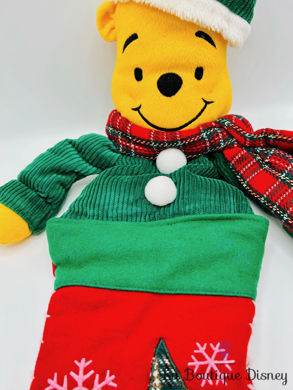 Chaussette De Noël Winnie L'ourson Disney Décoration Botte Rouge Verte 70 Cm – Image 3