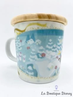 Tasse Duffy Very Merry Snowtime The Disney Bear Tokyo Disney Sea 2016 Japon Mug Ours Noël Christmas 11 Tasse Duffy Very Merry Snowtime The Disney Bear Tokyo Disney Sea 2016 Japon Mug Ours Noël Christmas -Disney tasse duffy noel the disney bear tokyo disney sea mug couvercle bois 5