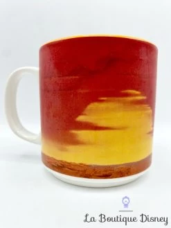 Tasse Scène Le Roi Lion The Walt Disney Company England Mug Scène Film Rouge Soleil 10 Tasse Scène Le Roi Lion The Walt Disney Company England Mug Scène Film Rouge Soleil -Disney tasse scene le roi lion disney england mug scene film jungle rouge ciel 2