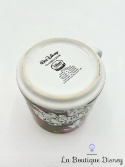 Tasse Scène Les 101 Dalmatiens Disney Store Mug Walt Disney Classics 2008 Scène Films Chiens Télévision 13 Tasse Scène Les 101 Dalmatiens Disney Store Mug Walt Disney Classics 2008 Scène Films Chiens Télévision -Disney tasse scene les 101 dalmatiens disney store exclusive classics 2008 mug scenes films rouge 7