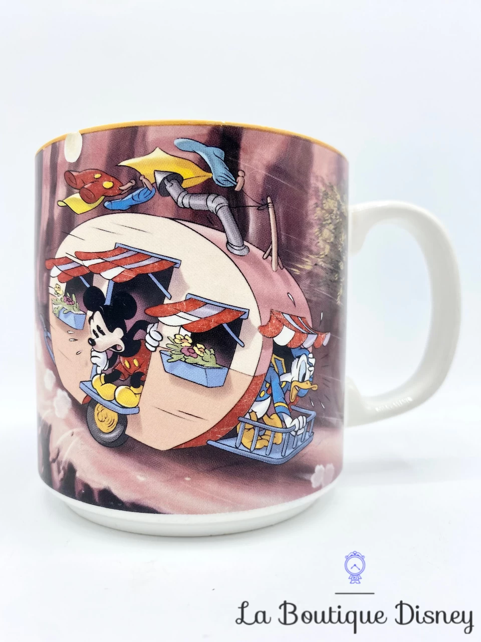 Tasse Scène Mickey Donald Pluto Canyon The Walt Disney Company Mug Scène Film Caravane Montagne 3 Tasse Scène Mickey Donald Pluto Canyon The Walt Disney Company Mug Scène Film Caravane Montagne