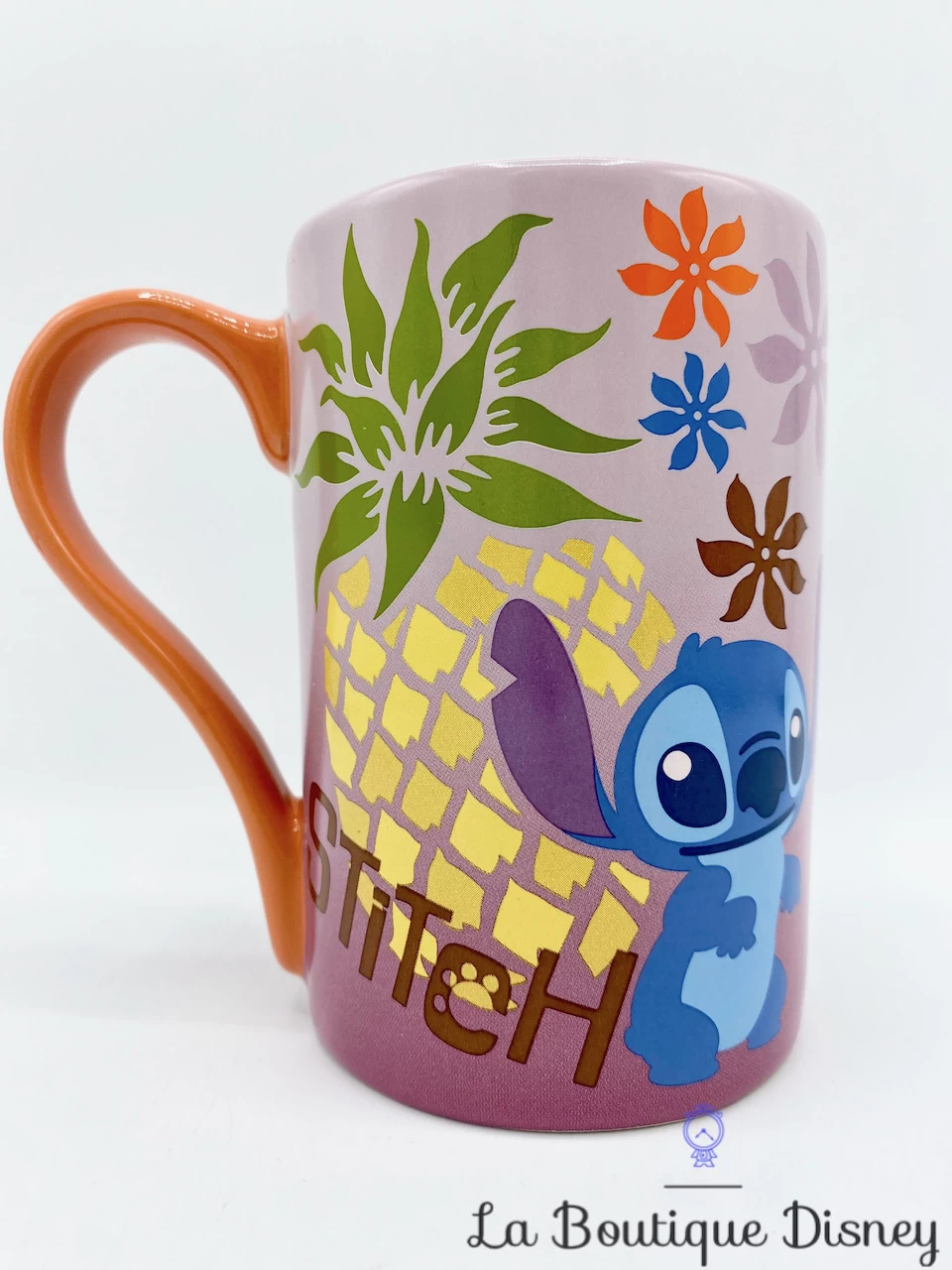 Tasse Stitch Disney Store Mug Lilo Et Stitch Monstre Bleu Ananas Relief 3D 5 Tasse Stitch Disney Store Mug Lilo Et Stitch Monstre Bleu Ananas Relief 3D – Image 3