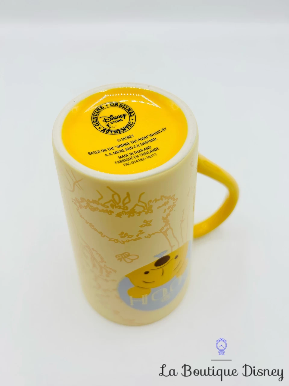 Tasse Winnie L'ourson Pooh Disney Store Mug 2016 Ballon Jaune 8 Tasse Winnie L'ourson Pooh Disney Store Mug 2016 Ballon Jaune – Image 6